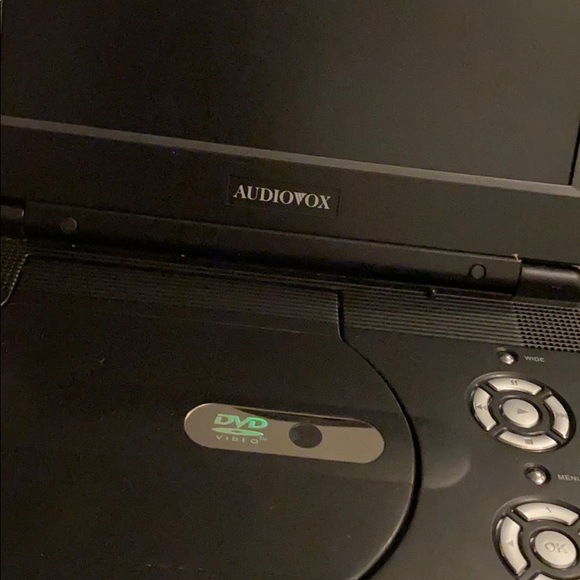 Audiovox - Picture 2 of 3